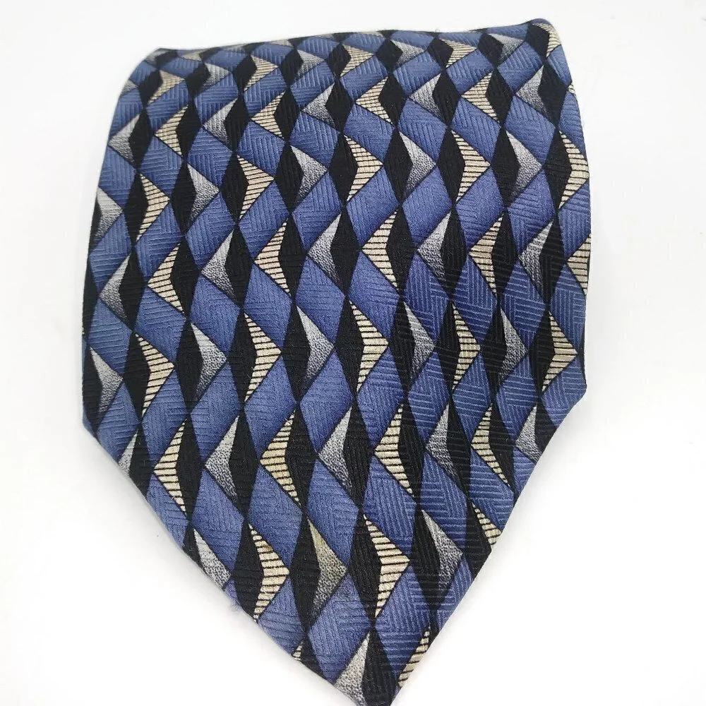 Chez Roffe Tie - Picture 2 of 9